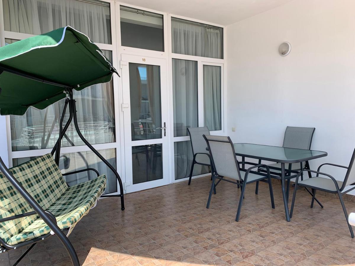 Town-House Golden Bugaz Apartament Karolino-Bugaz Zewnętrze zdjęcie